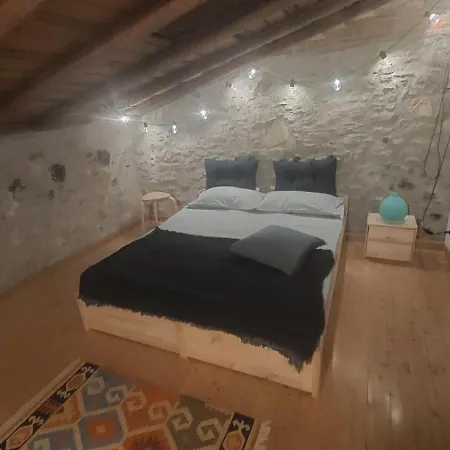 Apartment Dimora Di Teocle Giardini Naxos